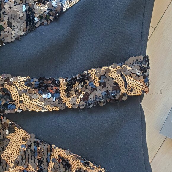 LUCIAN MATIS ! Squains V-neck Dress (US/4) - Picture 3 of 14